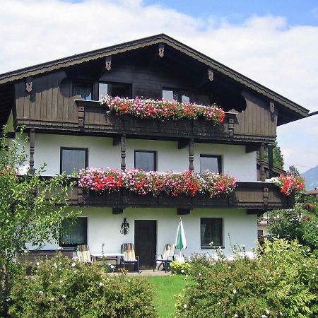 Splendid Apartment In Fugen Near Ski Area อูแดร์นส์ ภายนอก รูปภาพ