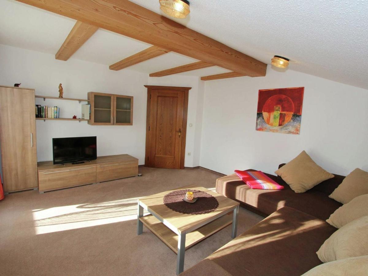 Splendid Apartment In Fugen Near Ski Area อูแดร์นส์ ภายนอก รูปภาพ