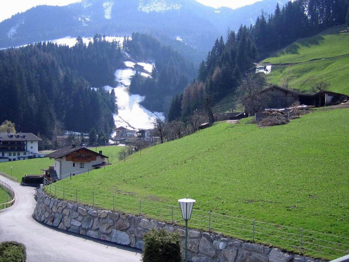 Splendid Apartment In Fugen Near Ski Area อูแดร์นส์ ภายนอก รูปภาพ