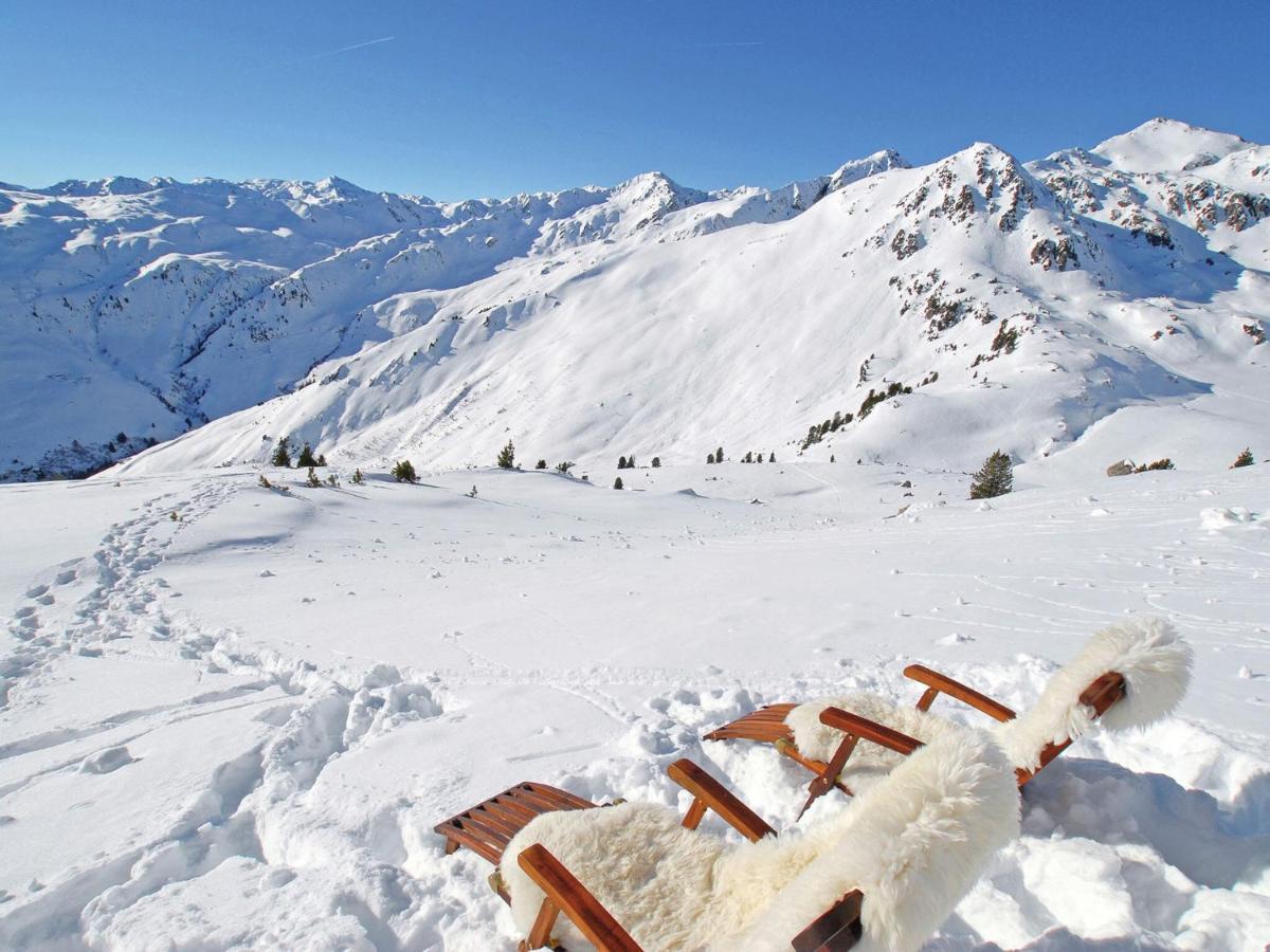 Splendid Apartment In Fugen Near Ski Area อูแดร์นส์ ภายนอก รูปภาพ
